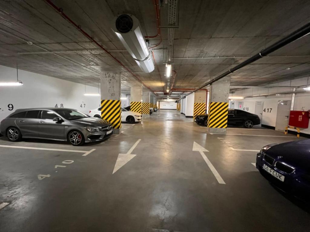 Platinum Jaglana Apartment - Wyspa Spichrzow Gdańsk Exteriör bild